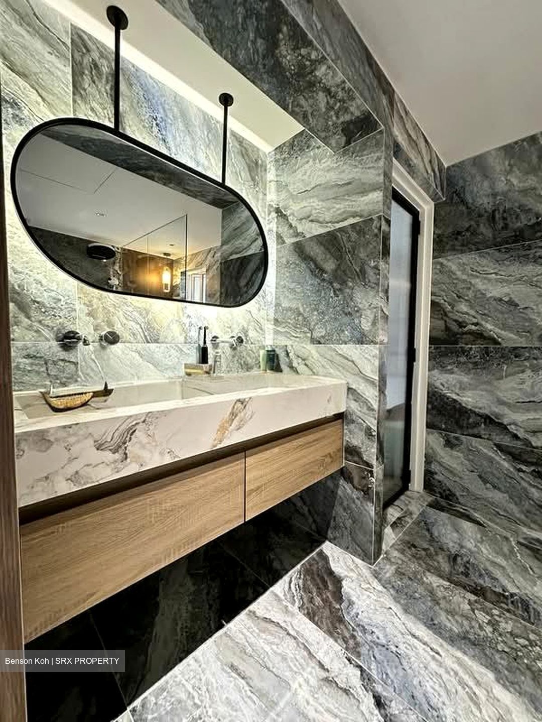 Townhouse Apartments (D9), Apartment #569614411